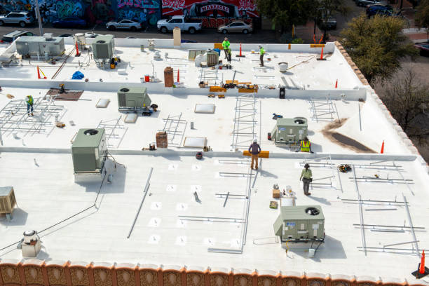 Best Roof Insulation Installation  in Lyndhurst, VA